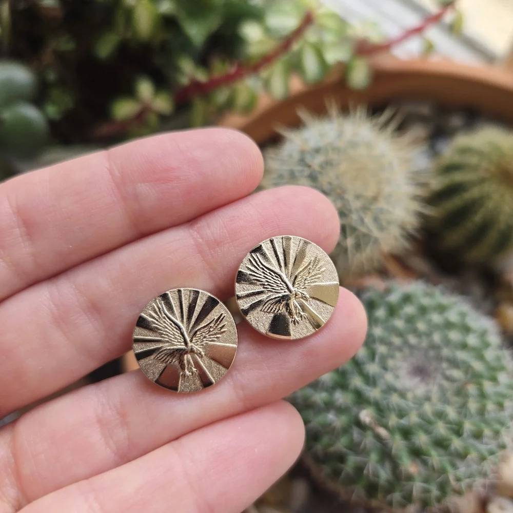 Vintage Gold Eagle Simple assic Round Cuff Links